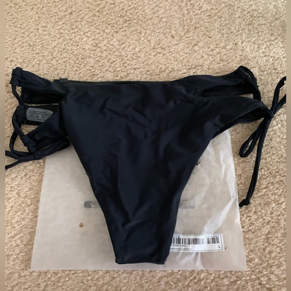 NWT bikini bottom - Picture 2 of 5